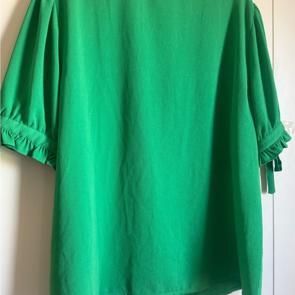 CeCe Yellow Top - Picture 15 of 15